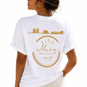 Tienda Online SKL 180 modelo mujer camiseta blanca dorada mera